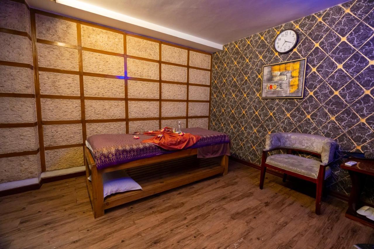 Hotel Bengal Canary Park Дакка Екстер'єр фото